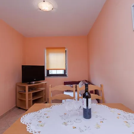 Apartamento Helena Lopar